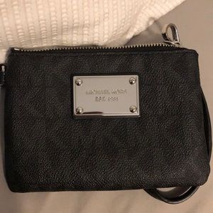 Michael Kors Mini Wallet